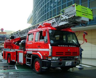Fire-Engine-02.jpg